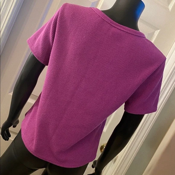 Love Nation Magenta Ribbed Short Sleeve Top - Picture 7 of 10